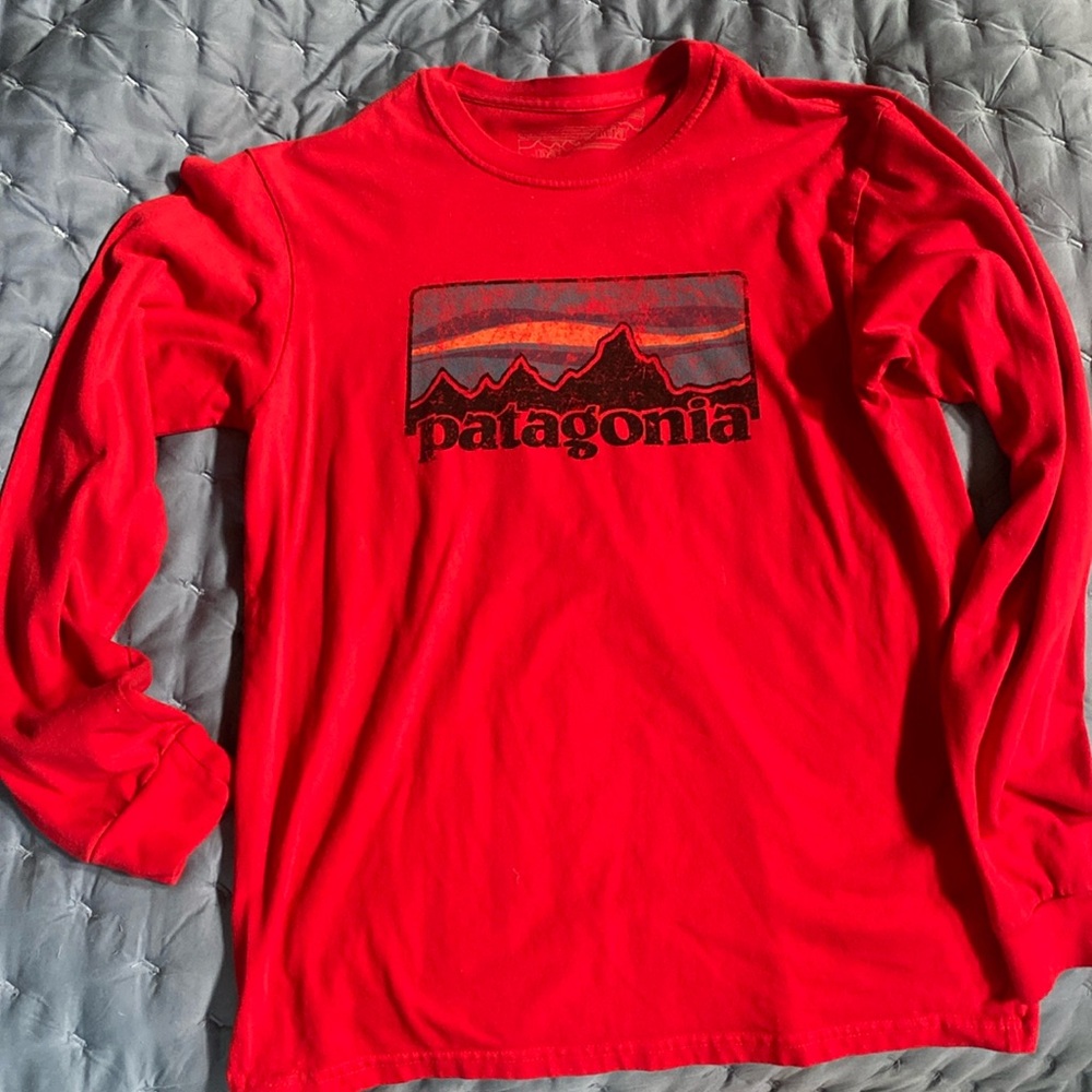 Long sleeve Red Patagonia t shirt.